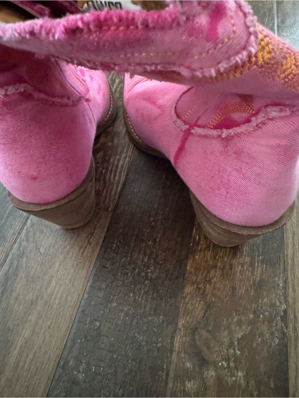 dingo Pink Frayed Western Boots with Orange Stitching - Picture 5 of 6
